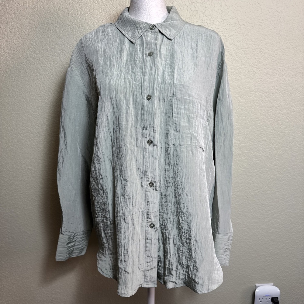 House of Harlow 1960 Shirt Womens S Sage Green Crinkle Button Down Pocket Blouse